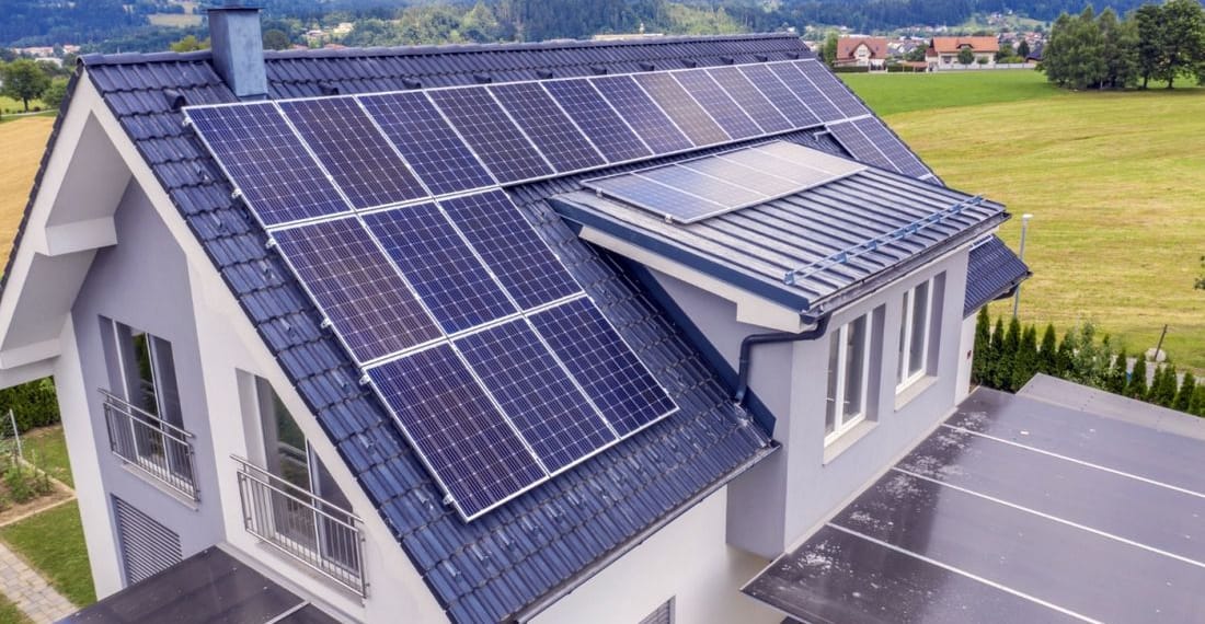 Baterías virtuales para rentabilizar el excedente de tus placas solares. ¿Es rentable?