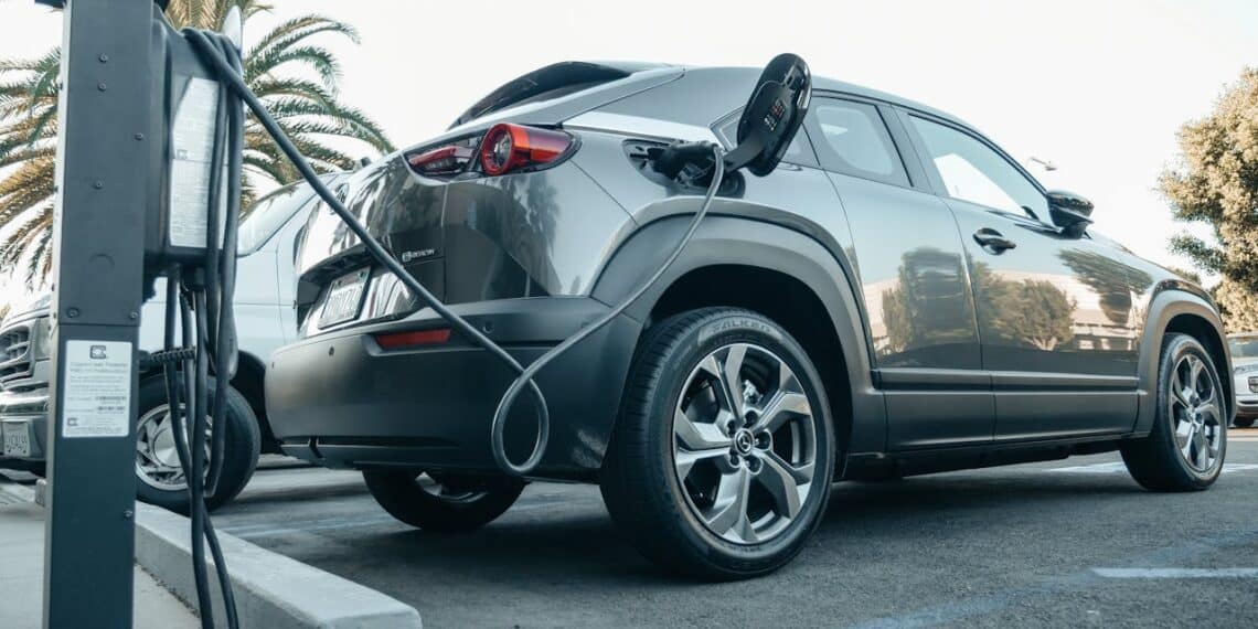 ¿Cuanto cuesta cambiar una batería a un coche eléctrico?