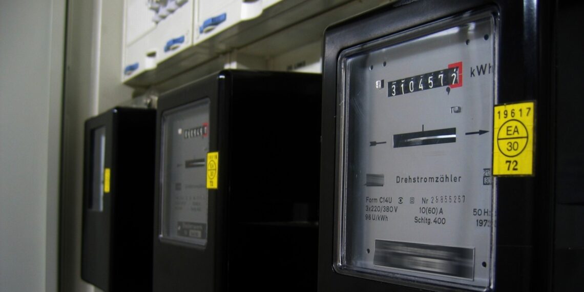 ahorrar dinero con tarifas eléctricas