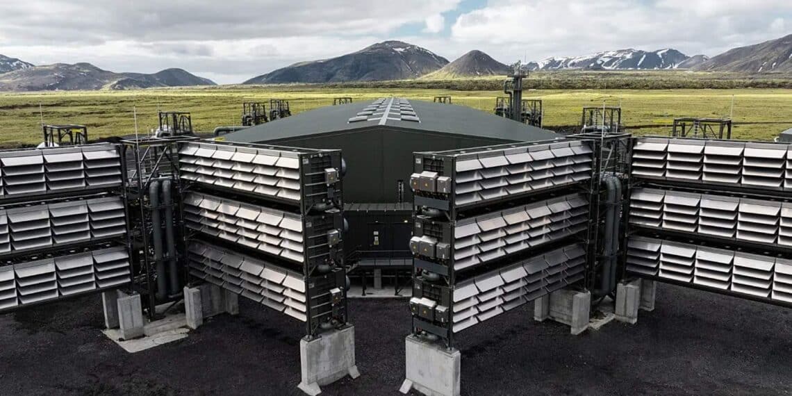 Planta de CCUS que transforma CO₂ capturado en combustible sintético