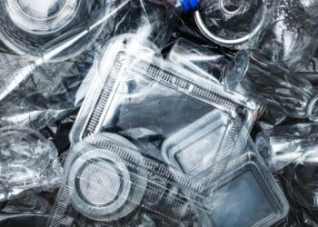 Reciclaje químico de plásticos