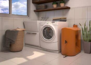 Lavadora IoT con depósito que recicla agua gris para cisternas y limpieza
