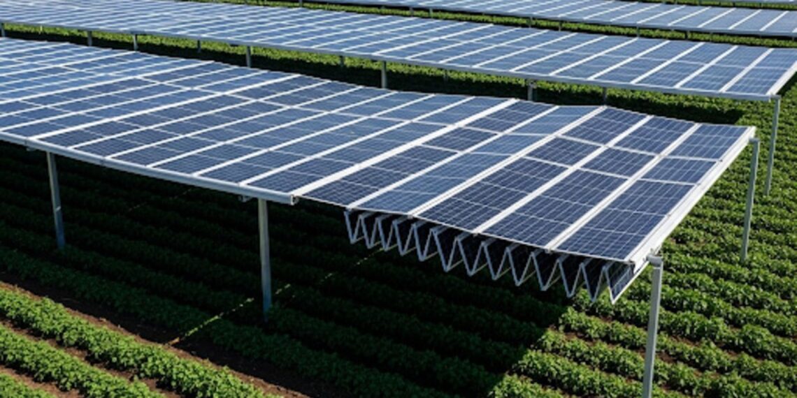 toldos fotovoltaicos retráctiles