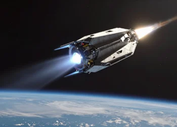 La propulsión nuclear espacial resuelve problemas que llevaban décadas sin respuesta y abre una nueva era de exploración más allá del Sistema Solar 2 Nave espacial futurista con propulsión nuclear ascendiendo desde la atmósfera terrestre hacia el espacio profundo